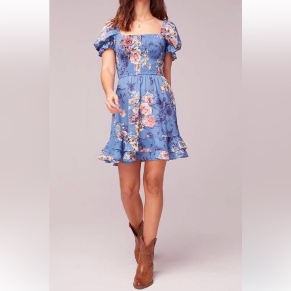NWT BOG Band of Gypsies Floral smocked Blue Dress with Puff Sleeves size M